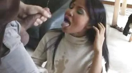 Kvinde med kort porno com mam hår fucked.