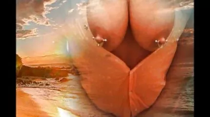 Suspenderet mom and son film porno tænder en pik.