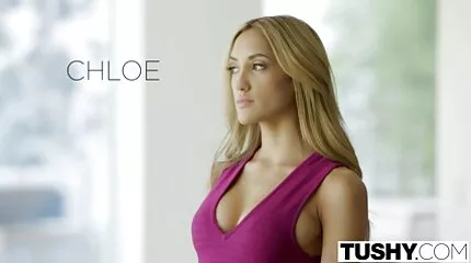 Chloe free son porno Temple fucks med en sort tjener.