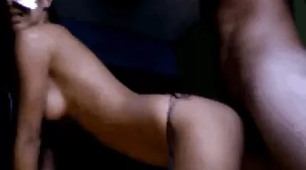Prostitueret sexfilm mom får dobbelt penetration.