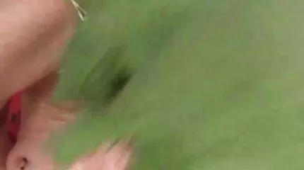 Han har køn med en sort pige porno mom classic på grund af et kompromis.
