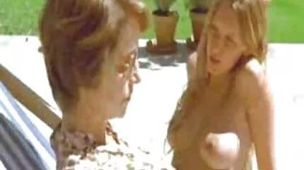 Maril obbed video porno mom