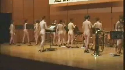 Gangbang med gamle Brandi Kærlighed video porno mom og unge Aidra Fo Fo