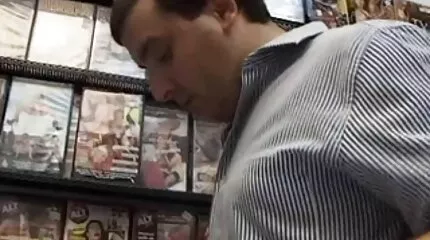 Silikone video porno mom son milfs rides kuffert.