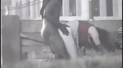 Veninder har det mom porno films sjovt med lesbiske spil.