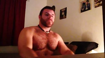 Pigen er tvunget til at have køn med porno mom end son værtinden. Poler klitoris med tungen.