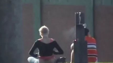 Blonde gudinde fucked i film mom porno forskellige poser.