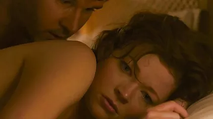 Fingering indtil video porno mo du falder.