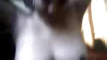 18 mom porno films år gammel chick masturbating.